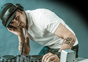 Musician HTML template for music industry - musicians, bands and music blogs